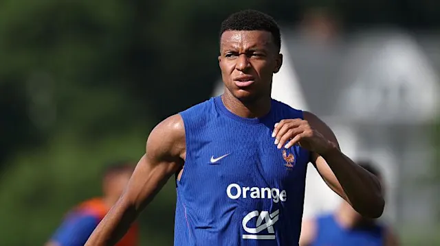 Kylian Mbappe Vows to Improve Defensive Work as France Begin World Cup Campaign